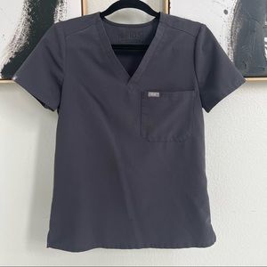 women's catarina one-pocket scrub top - xs - charcoal